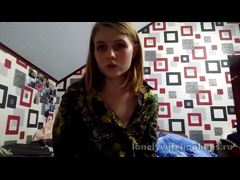 ❤️ Jonge blonde studente uit Rusland houdt van grotere lullen. Sex video at us nl.kutjeporno.ru ﹏